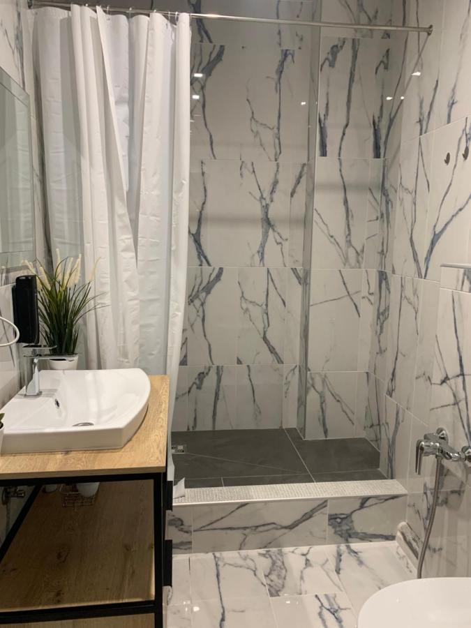 Samira 2 Apartment Киев Екстериор снимка