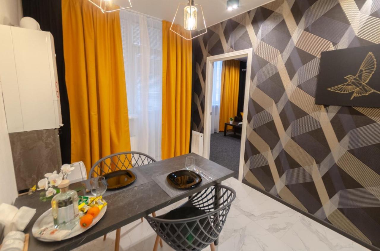 Samira 2 Apartment Киев Екстериор снимка