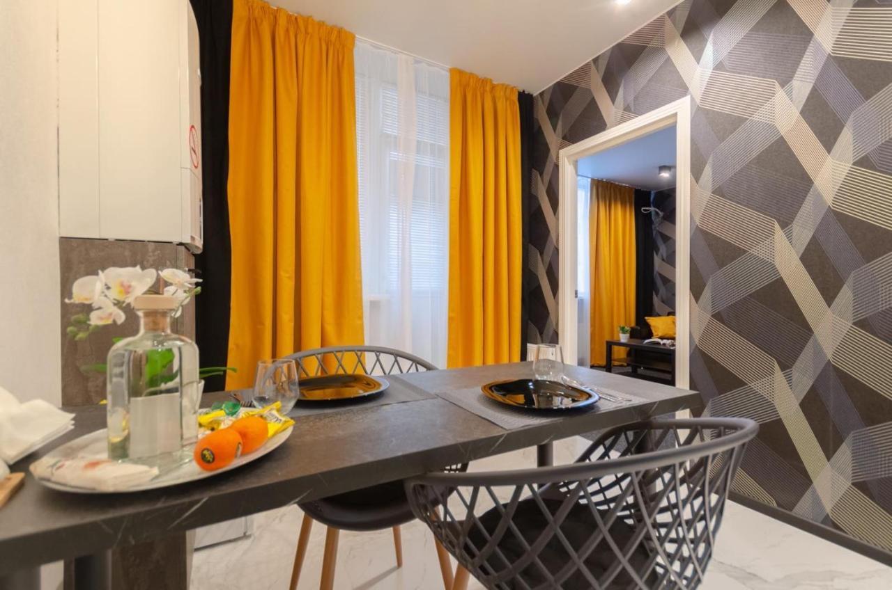 Samira 2 Apartment Киев Екстериор снимка